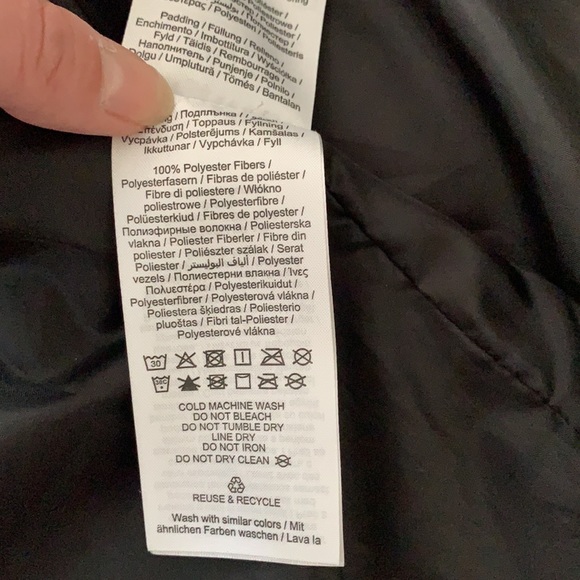 Jacqueline de Yong Black mid length vest - Picture 11 of 14